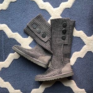 UGG classic Cardy boot size 8